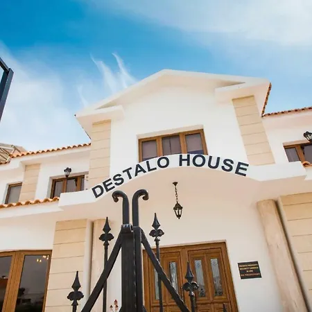 Nine Bedroom With Swimming Pool And Lift