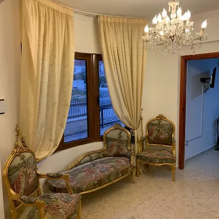 Nine Bedroom With Swimming Pool And Lift Larnaca