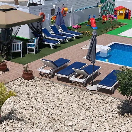 Nine Bedroom With Swimming Pool And Lift *