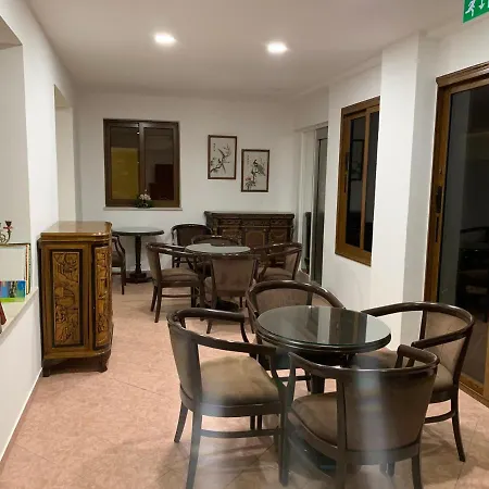Nine Bedroom With Swimming Pool And Lift لارنكا