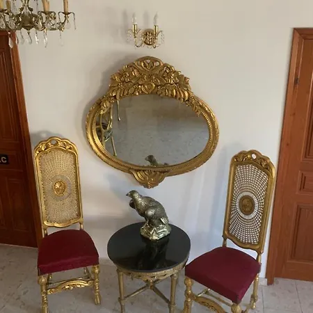 فيلة Nine Bedroom With Swimming Pool And Lift لارنكا